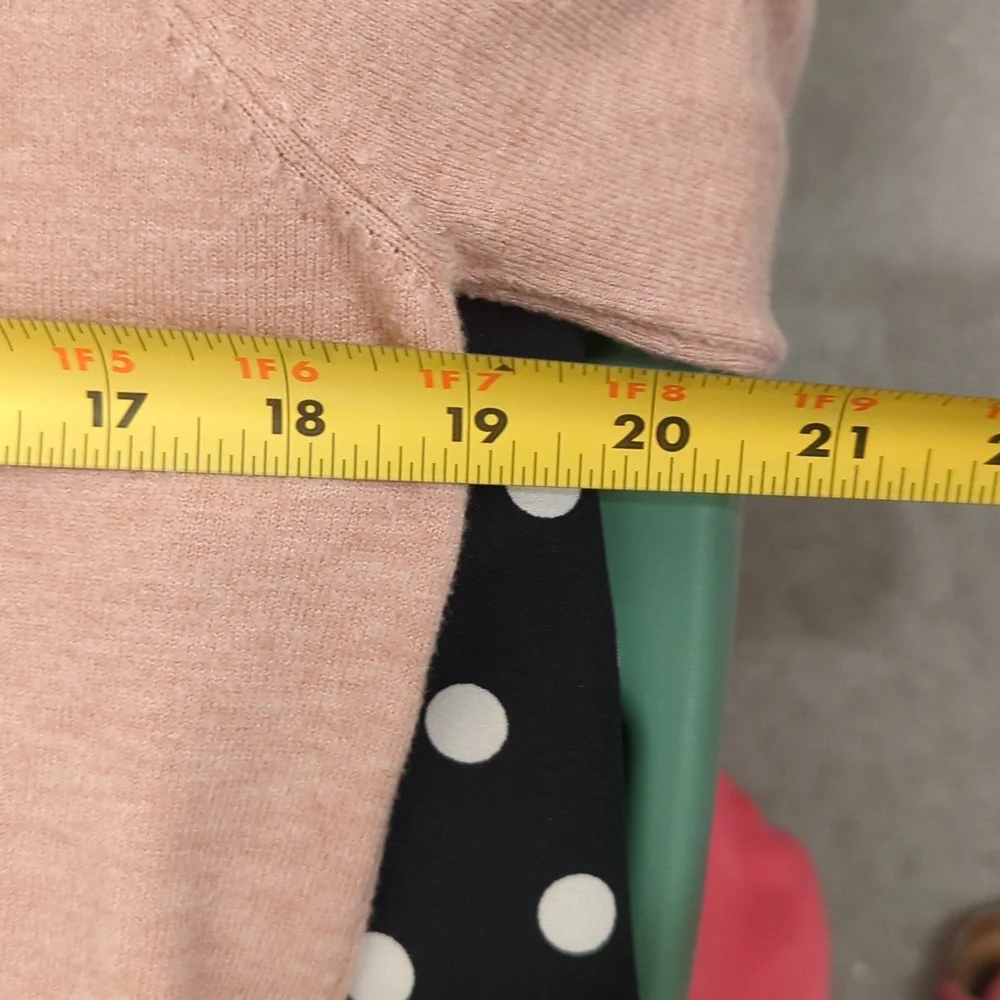 Pink Sweater - Picture 7 of 7